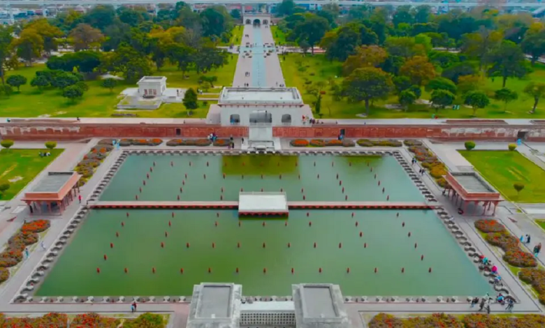 Shalimar Gardens: A Timeless Masterpiece of Mughal Landscaping